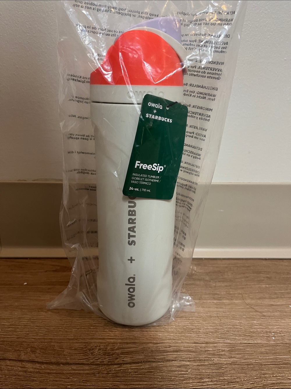 Limite-edition Starbucks x Owala Pumpkin Spice Latte FreeSip